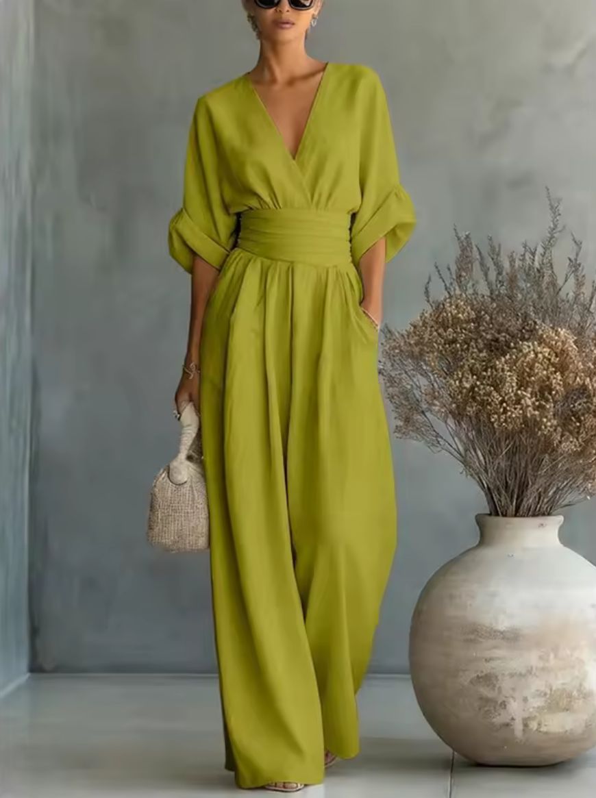 Risel - Jumpsuit til at Føle Sig Komfortabel og Poleret på Din Dag.