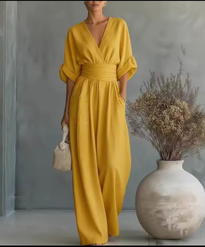 Risel - Jumpsuit til at Føle Sig Komfortabel og Poleret på Din Dag.